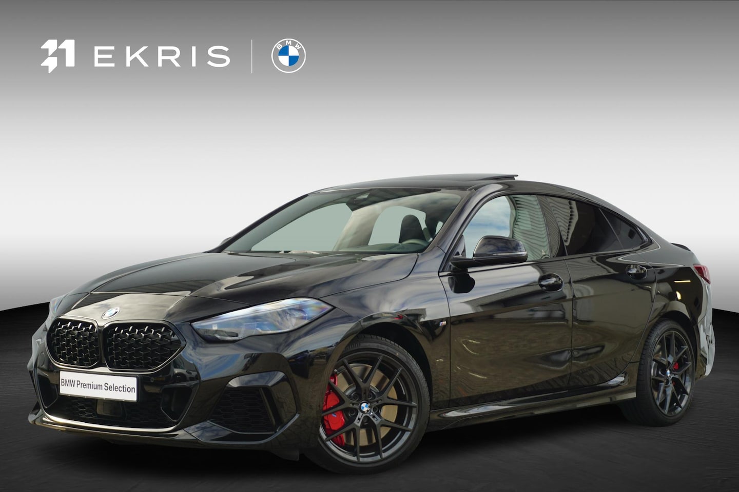 BMW 2-serie Gran Coupé - M235 xDrive | Panoramadak / Head-up / Rondomzicht camera's / Elektrische Stoelen met geheu - AutoWereld.nl