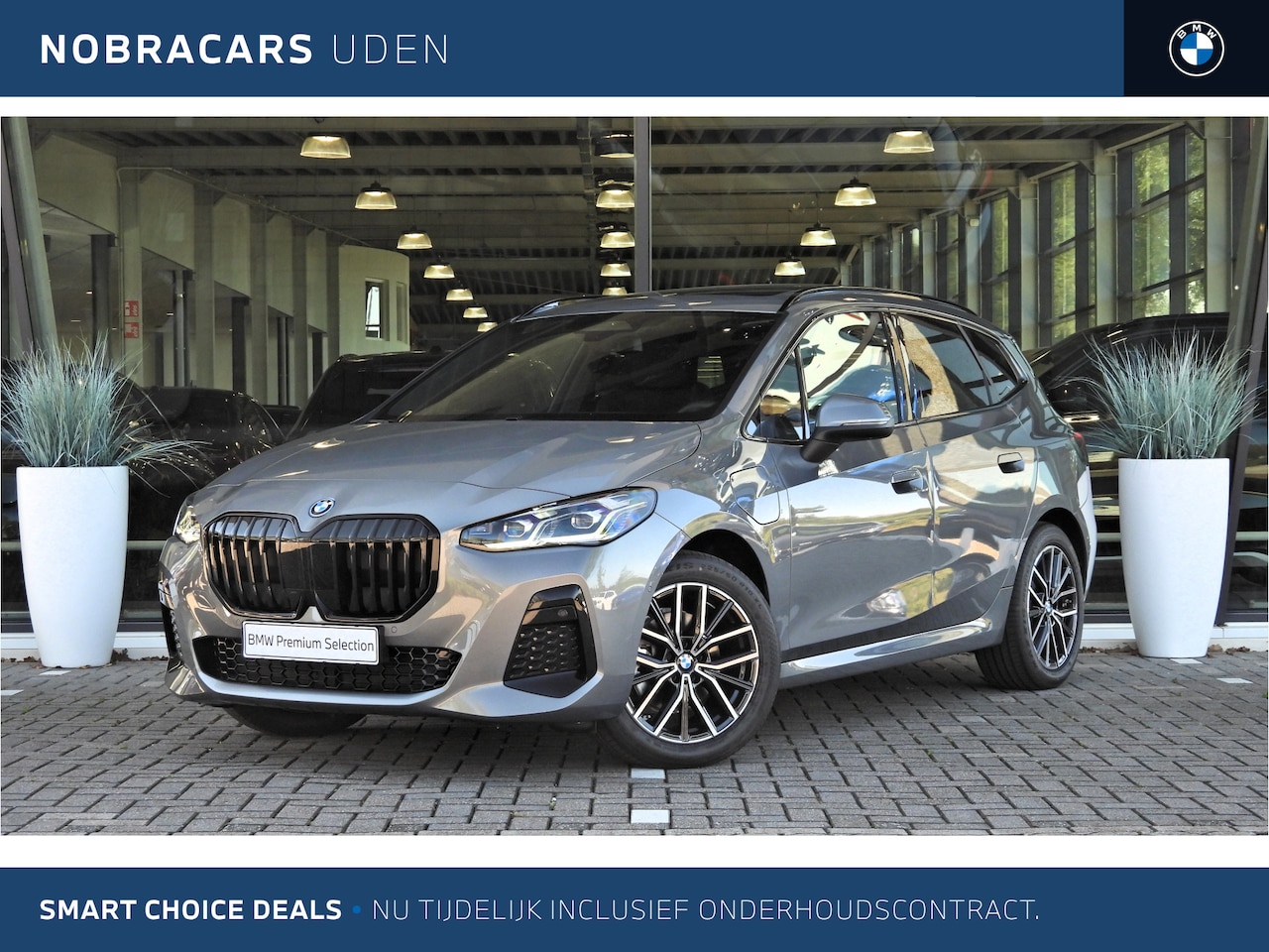 BMW 2-serie Active Tourer - 225e xDrive M Sport Automaat / Trekhaak / Panoramadak / Sportstoelen / Comfort Access / Ad - AutoWereld.nl
