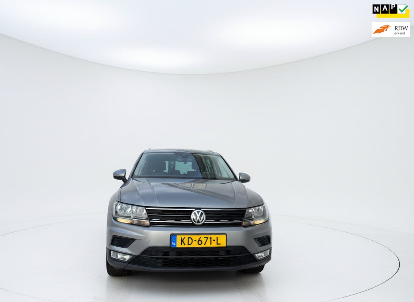 Volkswagen Tiguan - 1.4 TSI ACT Connected Series MOOIE AUTO - AutoWereld.nl