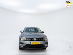 Volkswagen Tiguan - 1.4 TSI ACT Connected Series MOOIE AUTO