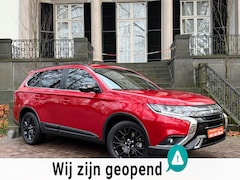 Mitsubishi Outlander - 2.0 4WD Limited+ 7P Automaat Leder Navi Camera Xenon Pdc V+A Trekhaak Full Options
