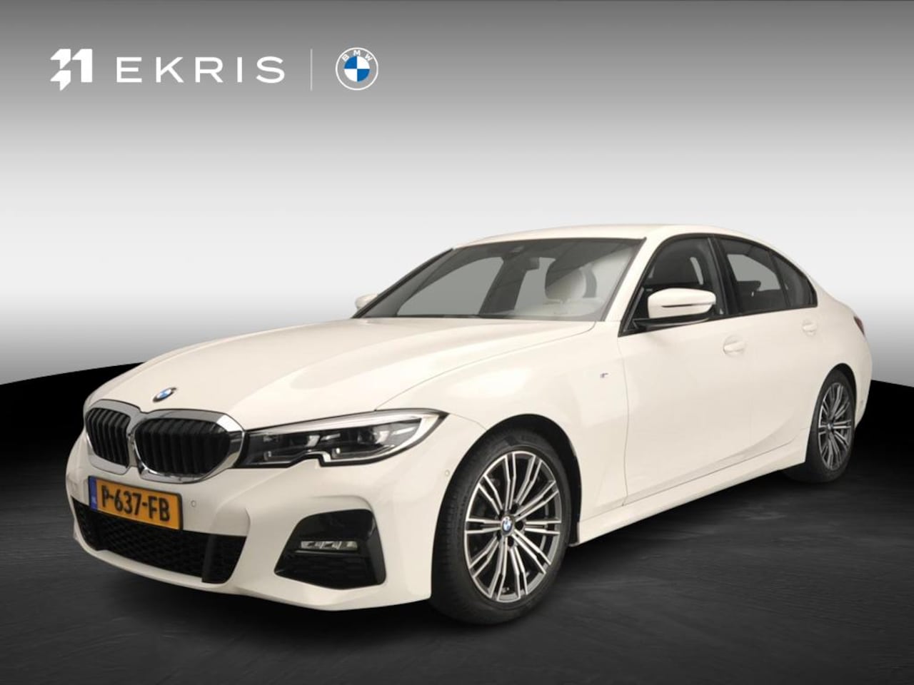 BMW 3-serie - Sedan 318i | M-Sportpakket | LED | Leder | Navigatie | Sportstoelen | Trekhaak | Stoelverw - AutoWereld.nl