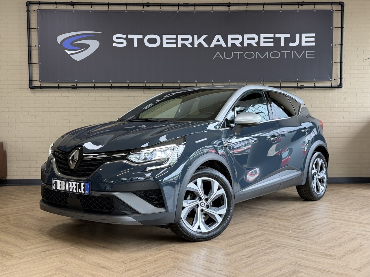 Renault Captur - 1.3 TCe 140 R.S. Line | Stoel, Stuur & Voorruitverwarming | Navi | Camera | Carplay | 100% - AutoWereld.nl