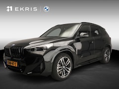 BMW X1 - xDrive25e M-Sportpakket / Trekhaak / Sportstoelen / Getint glas / Harman-Kardon / Head-up