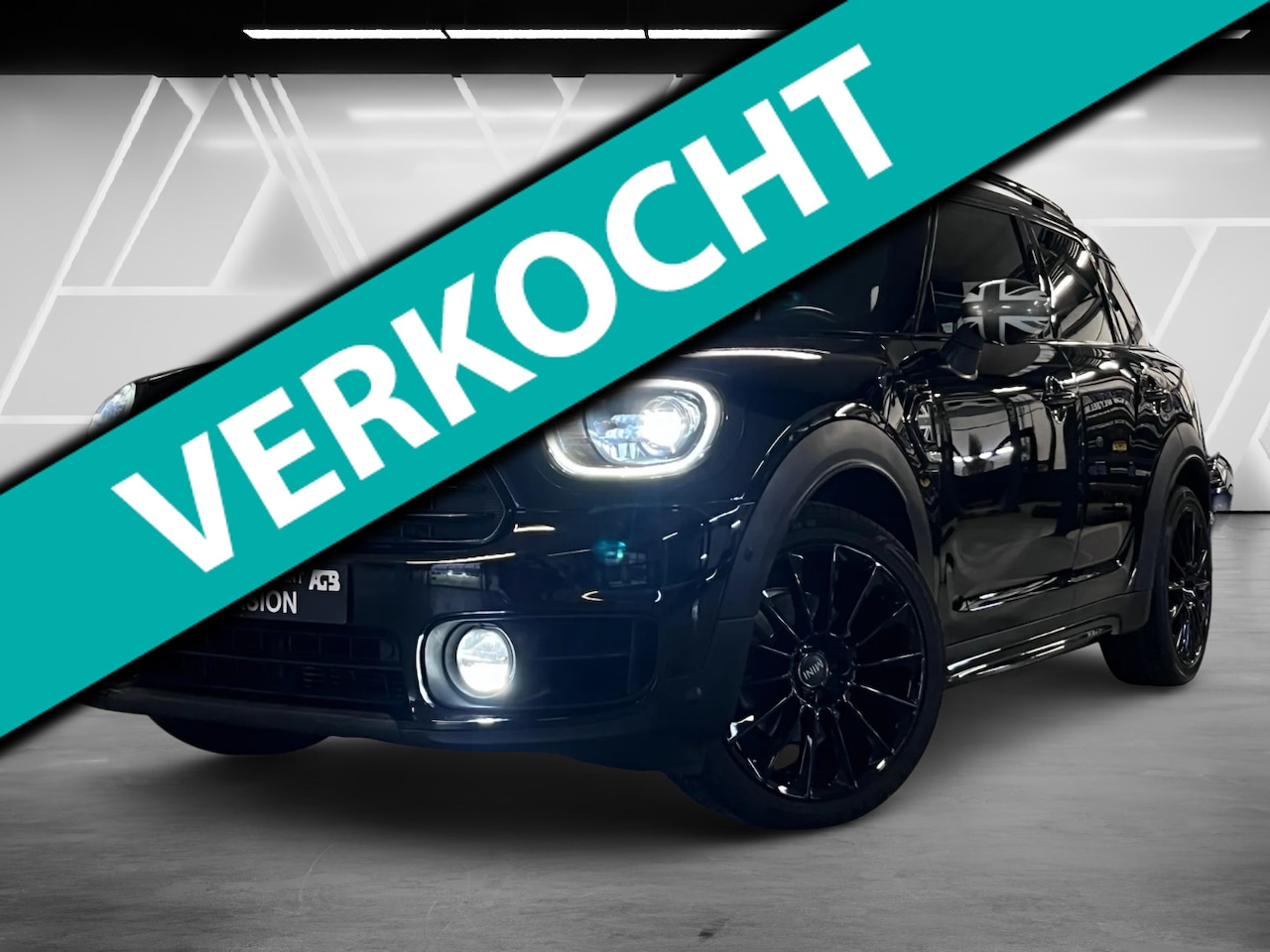 MINI Countryman - Mini 1.5 Cooper Salt Automaat/Pano/Navi/XenonLED - AutoWereld.nl