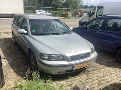Volvo V70 - 2.4 Comfort Line