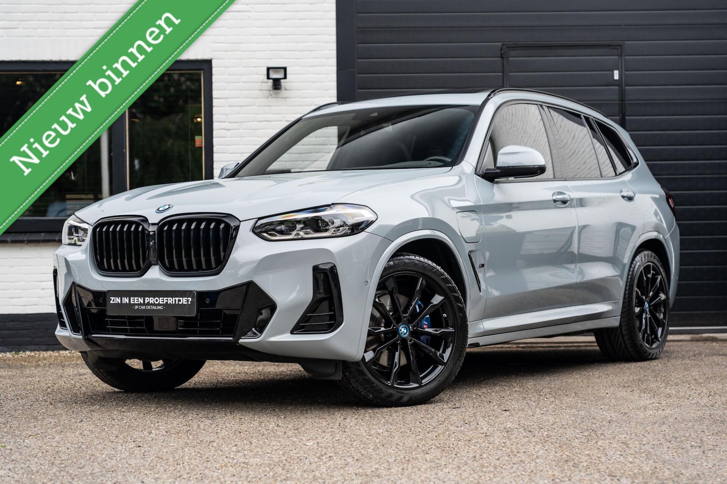 BMW X3 - XDrive30e M-sport Brooklyn Grau 360 Pano HU M Zetels - AutoWereld.nl