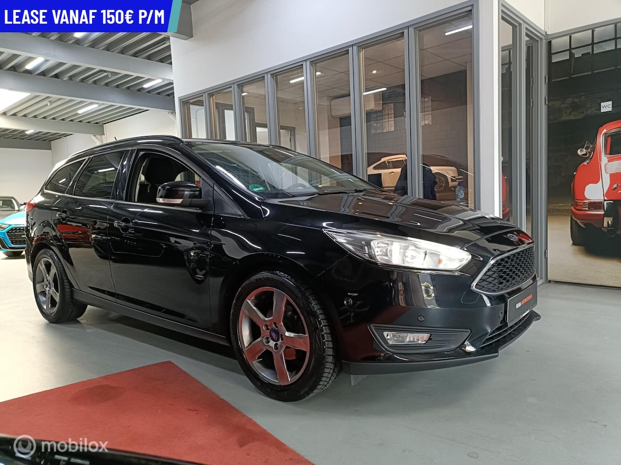 Ford Focus Wagon - 1.0 turbo AIRCO VELGEN NW NW APK ELEK RAMEN TREKHAAK NW DISTRIBUTIERIEM - AutoWereld.nl