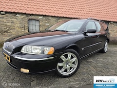 Volvo V70 - 2.5T Momentum | Nette staat | Lage kmstand |