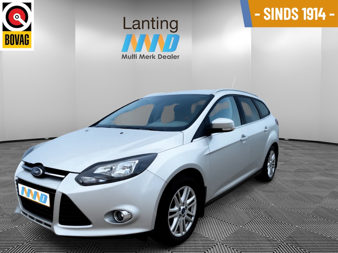 Ford Focus Wagon - 1.0 EcoBoost Titanium nw d.riem + versn.bak - AutoWereld.nl