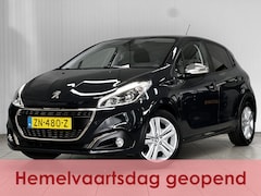 Peugeot 208 - 1.2 PureTech Signature/ D-Riem verv: 56.000 KM/ Apple + Android/ DAB+/ Dakspoiler/ Navi/ E