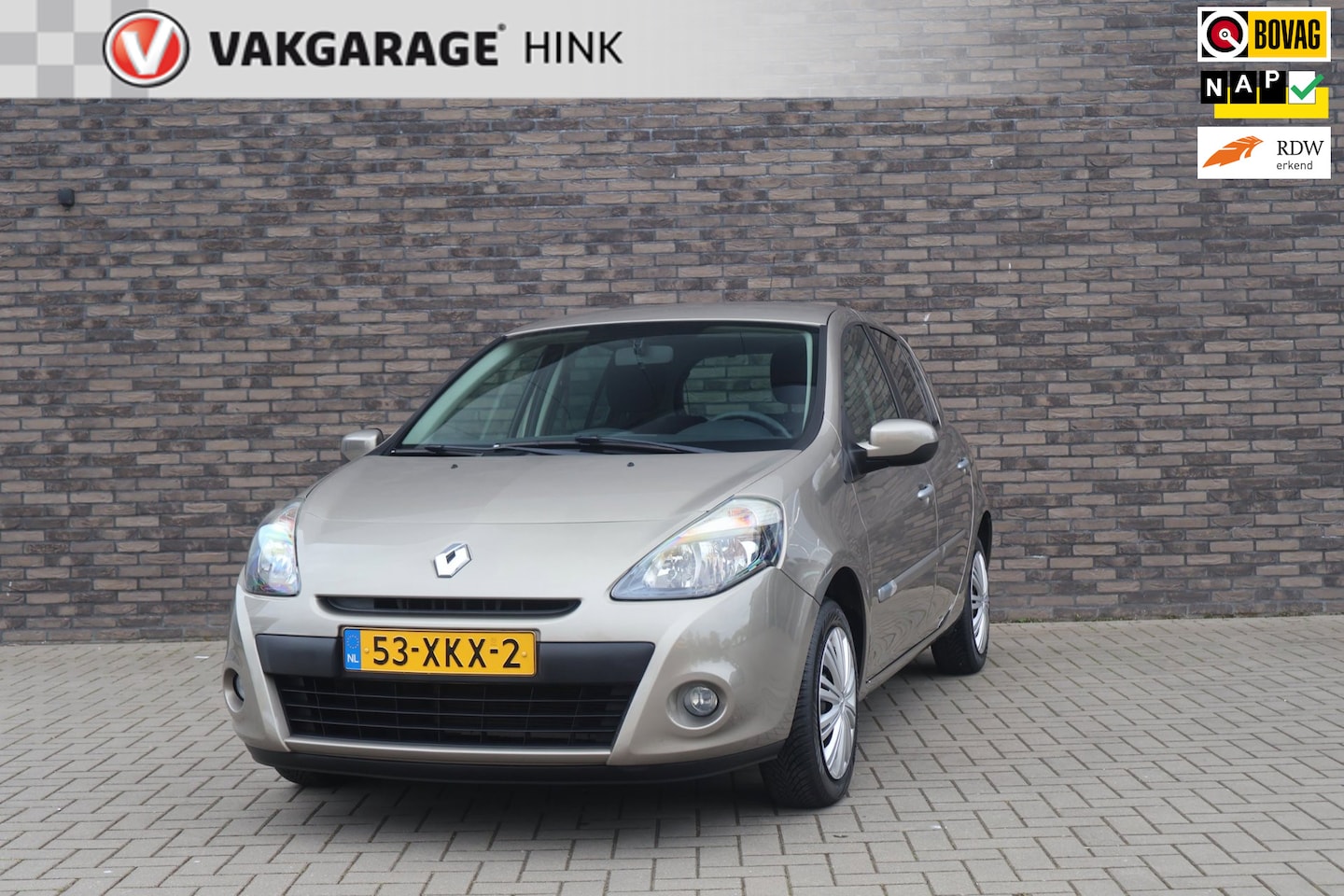 Renault Clio - 1.2 Authentique 1.2 Authentique, zeer nette auto! goed onderhouden - AutoWereld.nl