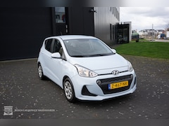 Hyundai i10 - 1.0i 66pk