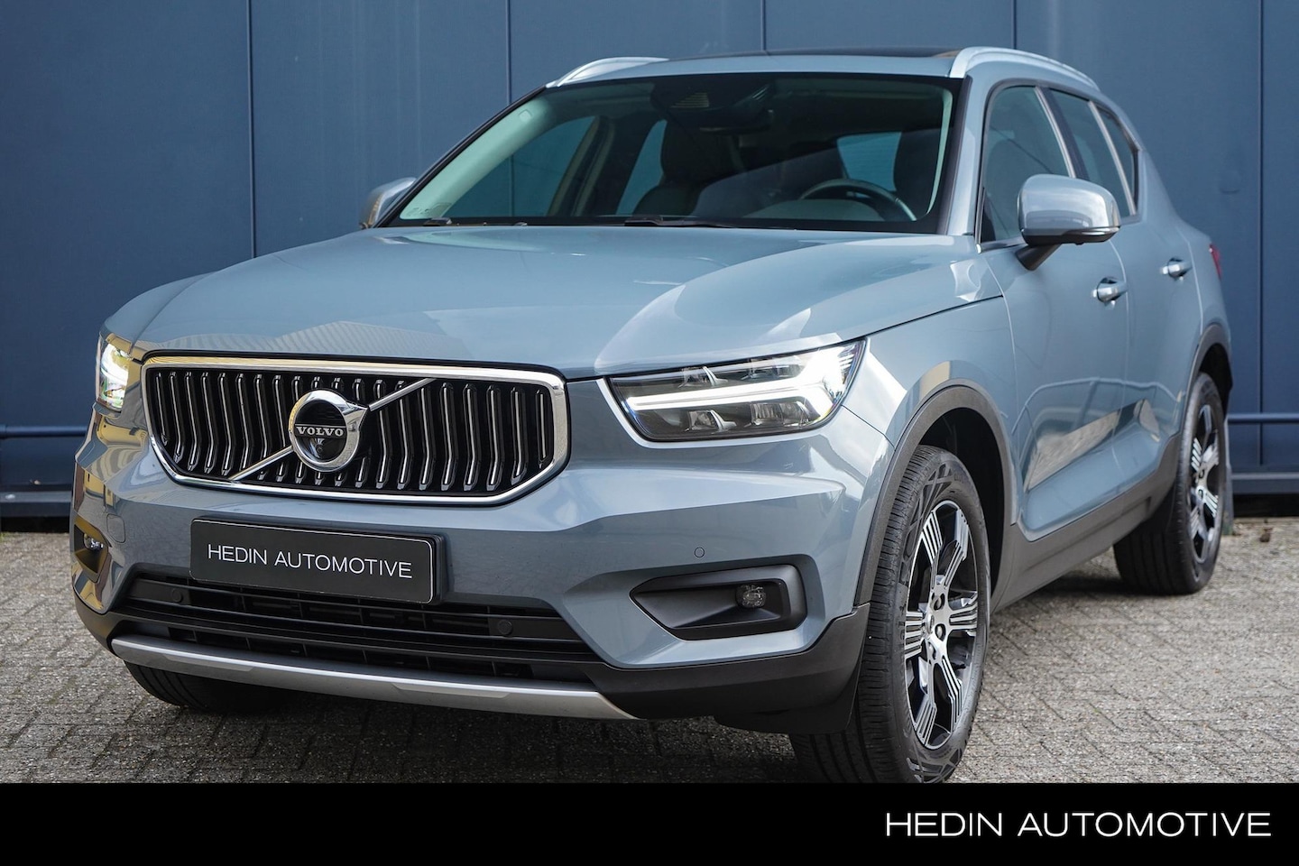 Volvo XC40 - 1.5 T3 Inscription | Trekhaak | Panoramadak | 360 graden camera - AutoWereld.nl