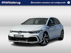 Volkswagen Golf - 1.5 eTSI 130PK Hand. R-Line / Black Style / Digital Cockpit Pro/ Achteruitrijcamera / 18''