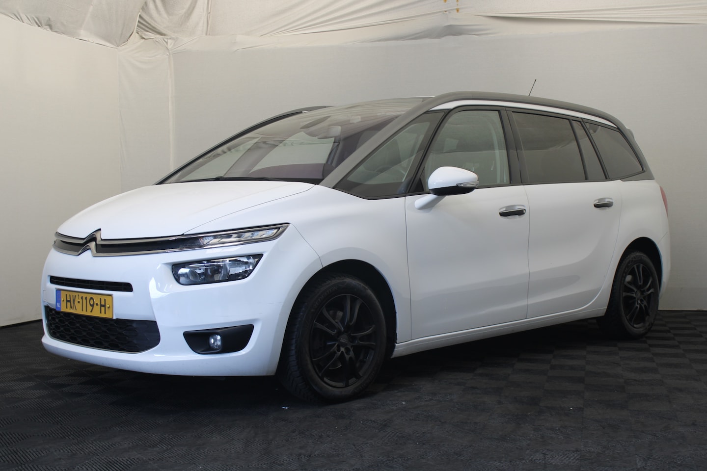 Citroën Grand C4 Picasso - 1.6 BlueHDi Business 98g. 1.6 BlueHDi Business 98 gram - AutoWereld.nl