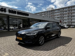 Ford Focus Wagon - 1.0 EcoBoost Hybrid St-Line Trekhaak Pdc Navi Cruise Stoelverwarming Lijndetectie Applecar