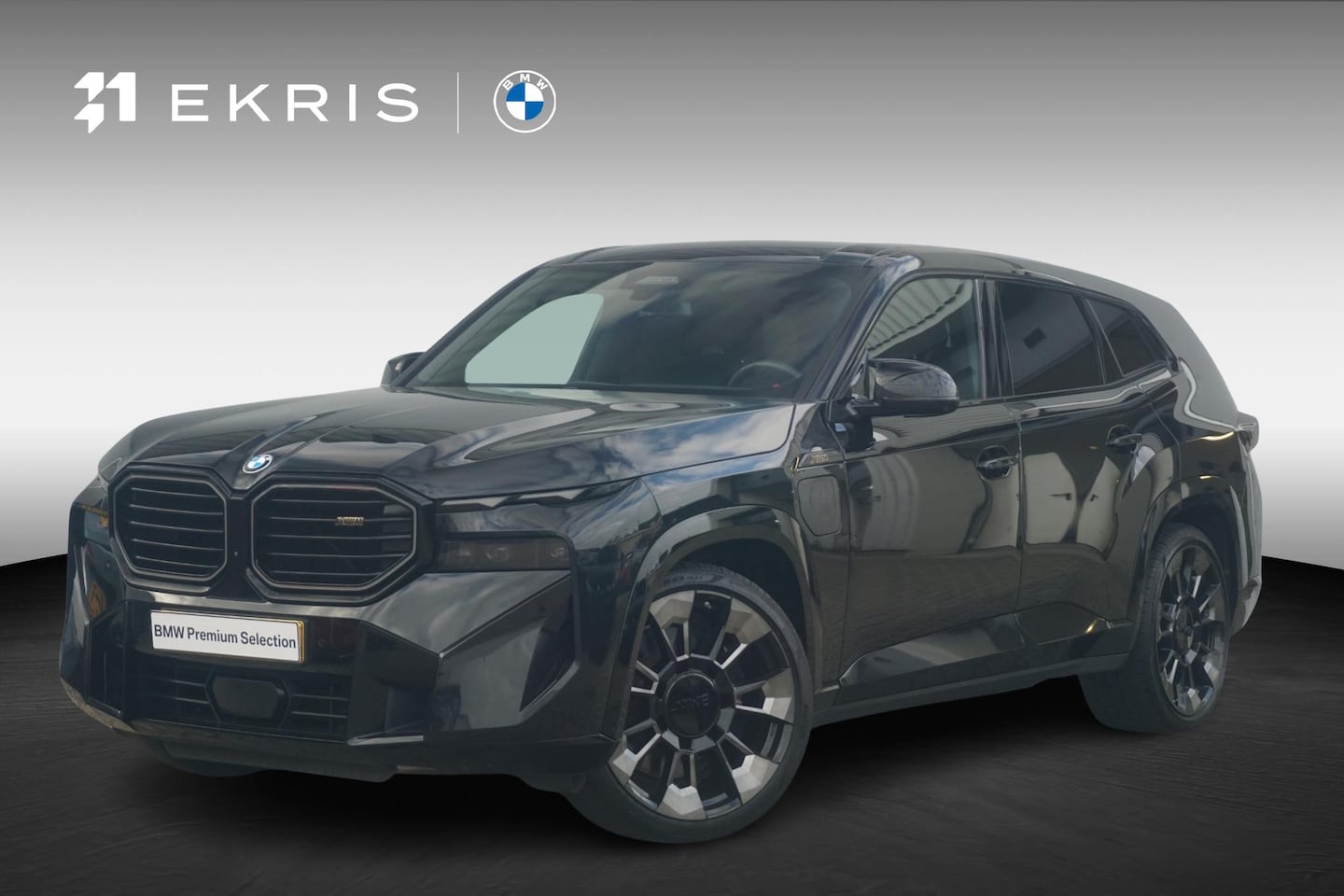 BMW XM - 23'' / Driver's Pack / 	Bowers & Wilkins / Driving Assistant Professional / Trekhaak - AutoWereld.nl