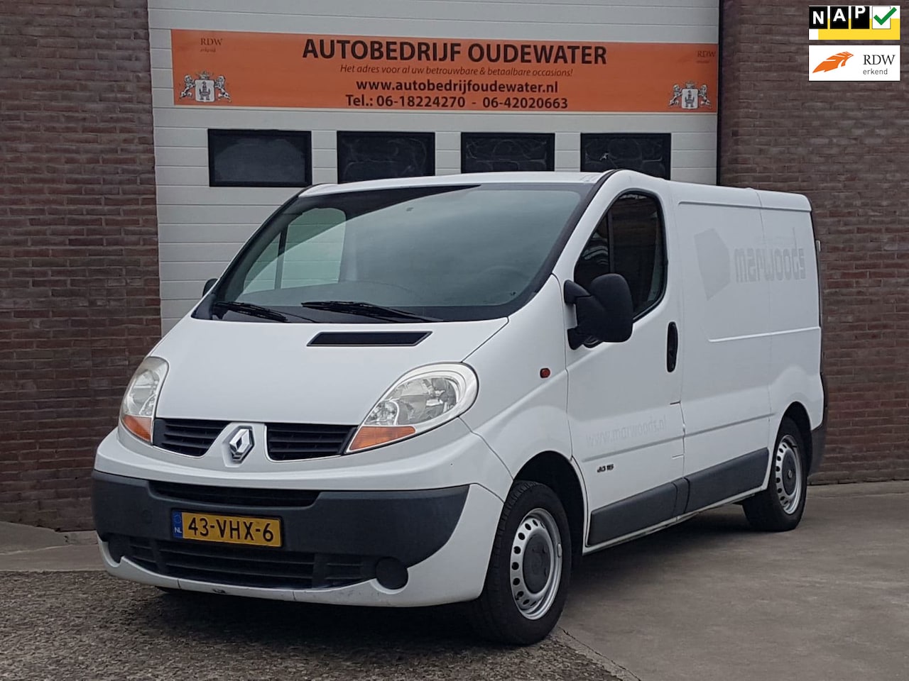Renault Trafic - 2.0 dCi T27 L1H1 2.0 dCi T27 L1H1 - AutoWereld.nl