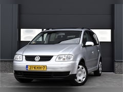 Volkswagen Touran - 1.6-16V FSI 7 p