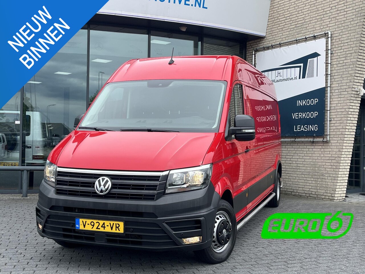 Volkswagen Crafter - 35 2.0 TDI L5H3 4Motion*DUBBELLUCHT*CAM*CRUIS*NAV - AutoWereld.nl