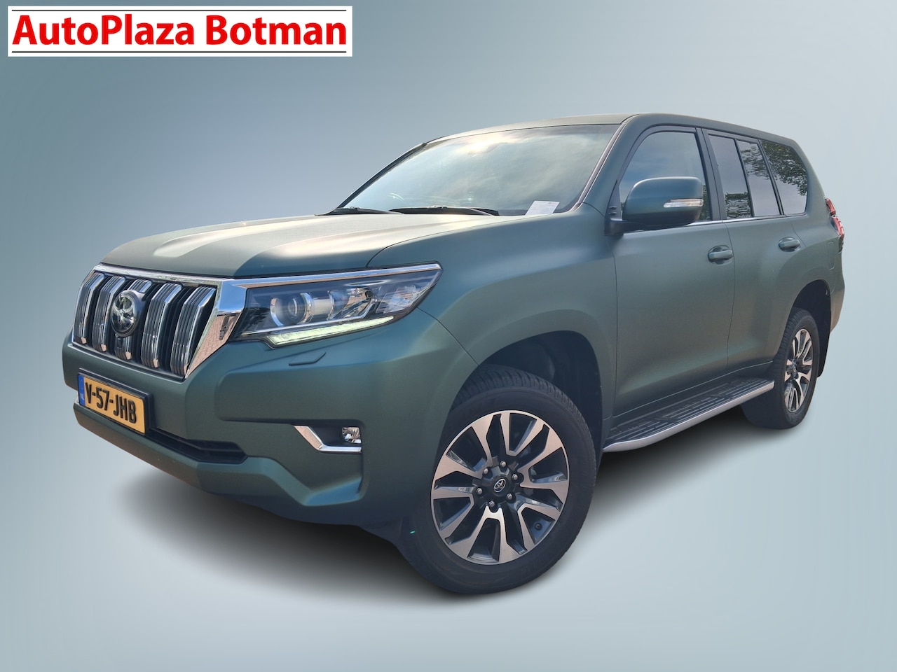 Toyota Land Cruiser - 2.8 D-4D-F Professional Window Van | BPM VRIJ! | Unieke kleur! | Leder | Navigatie | Keyle - AutoWereld.nl