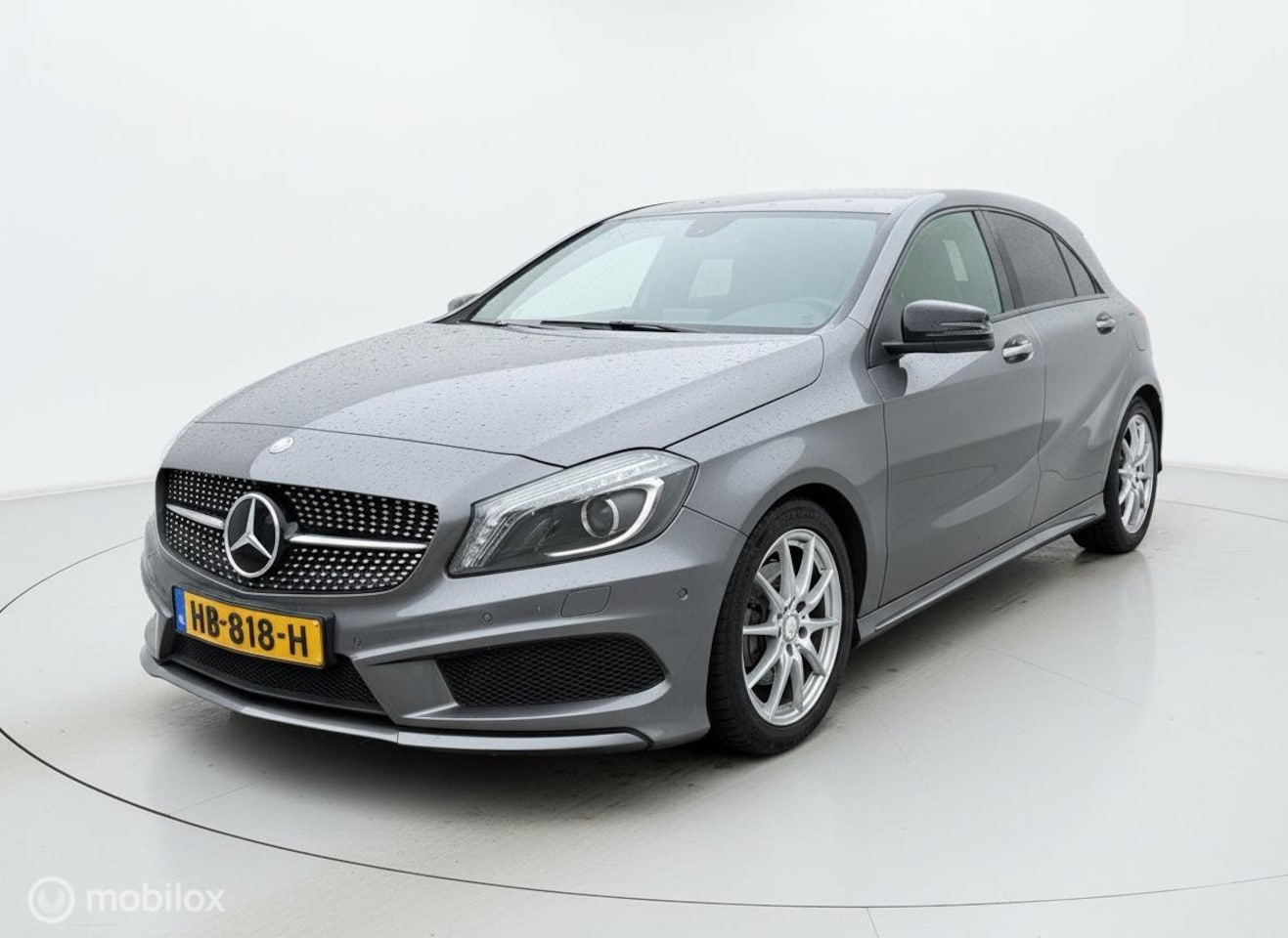 Mercedes-Benz A-klasse - 180 AMG Line Aut|Navi|Xenon - AutoWereld.nl