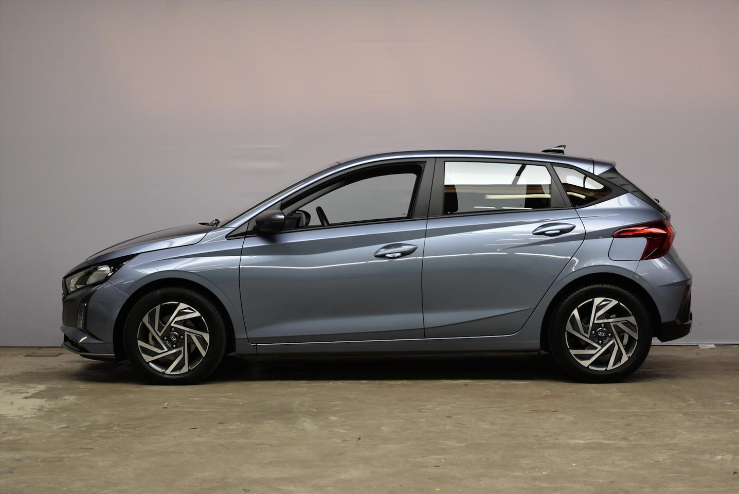 Hyundai i20 - 1.0 T-GDI 48V MHEV DCT Comfort I Navi + Camera I Automaat - AutoWereld.nl