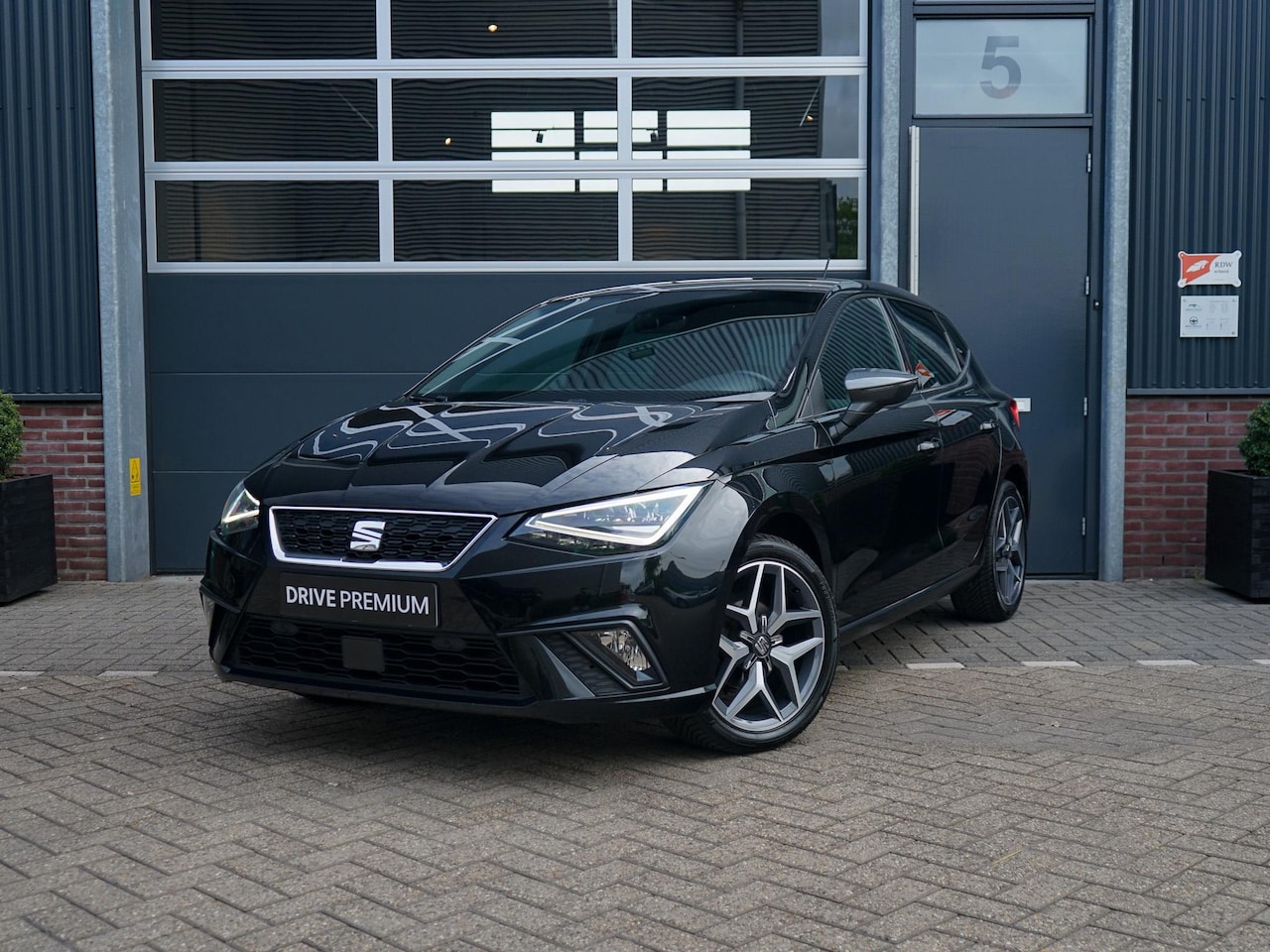SEAT Ibiza - 1.0 TSI Excellence 1.0 TSI Excellence - AutoWereld.nl