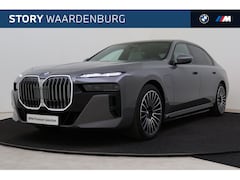 BMW 7-serie - 750e xDrive M Sport Automaat / Panoramadak Sky Lounge / Trekhaak / Massagefunctie / Bowers