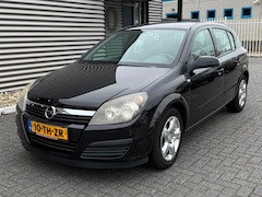 Opel Astra - 1.6 Edition