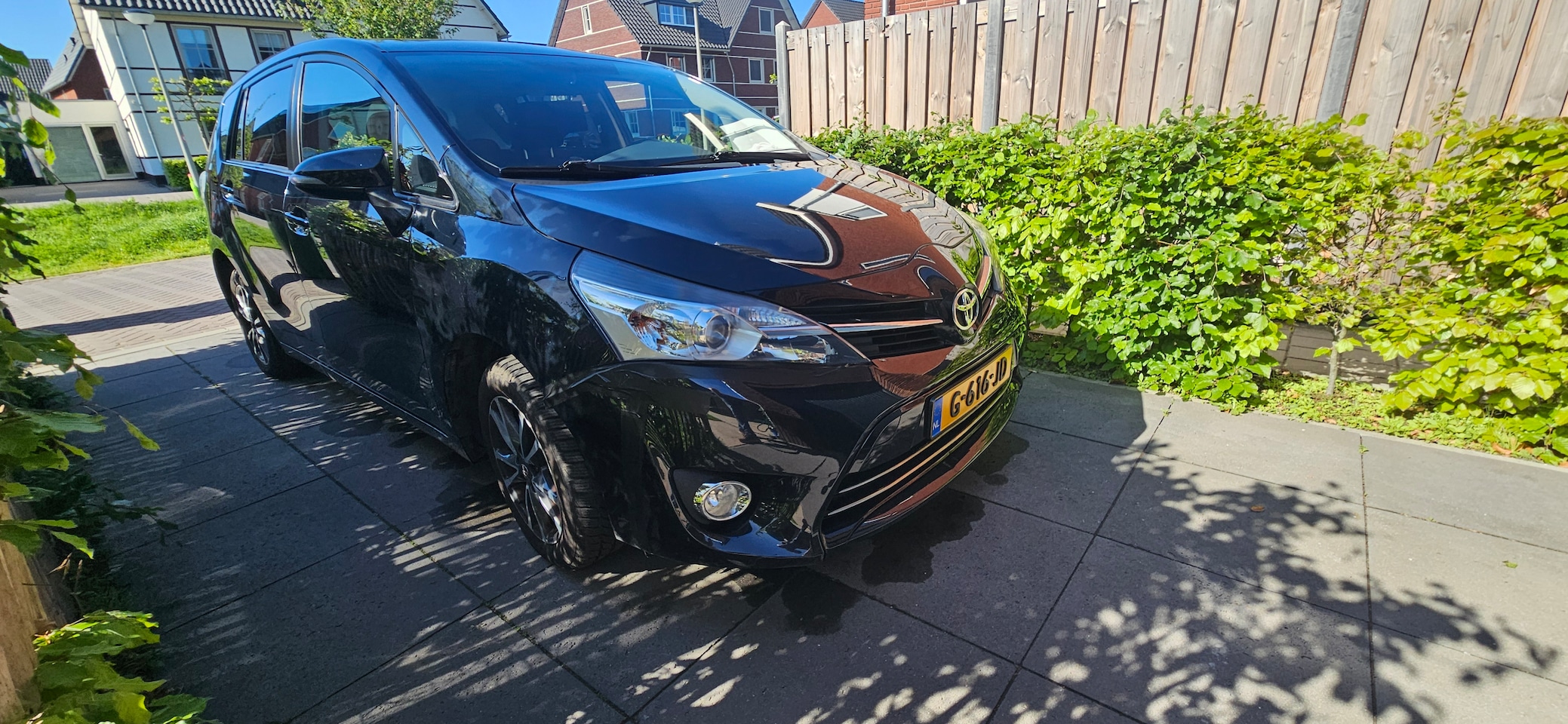 Toyota Verso - 1.6 VVT-i Aspiration Metallic lak. - AutoWereld.nl