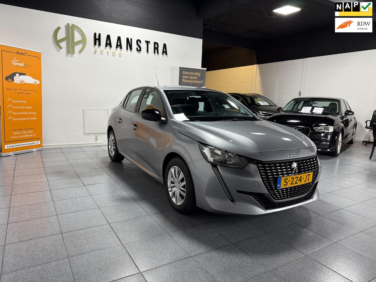 Peugeot 208 - 1.2 PureTech Active 1e Eig Apple-Carplay NL Auto! NAP - AutoWereld.nl