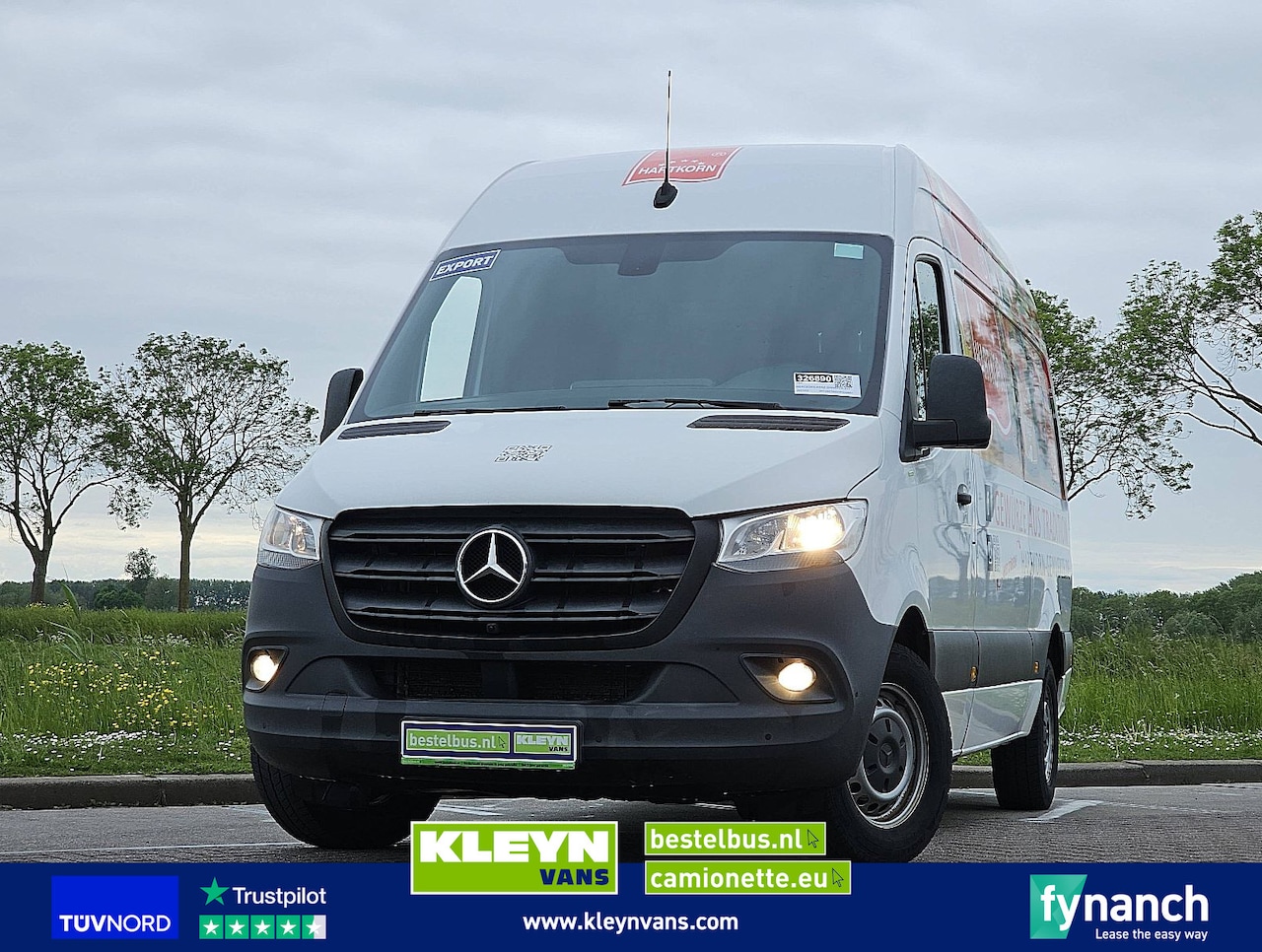 Mercedes-Benz Sprinter - 317 L2H2 RWD 360 Camera - AutoWereld.nl