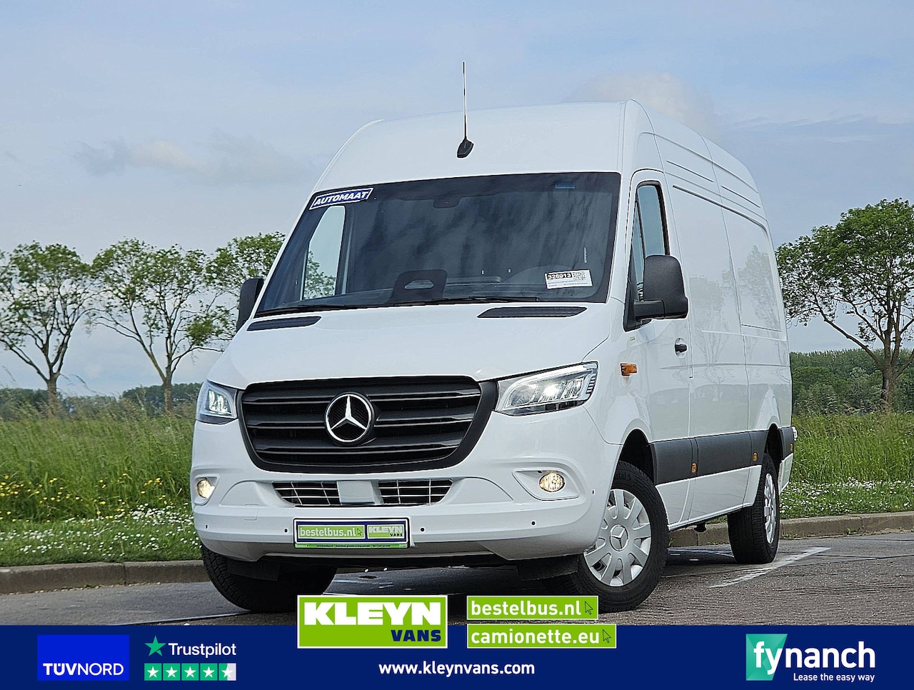 Mercedes-Benz Sprinter - 317 L2H2 Mbux RWD Euro6! - AutoWereld.nl