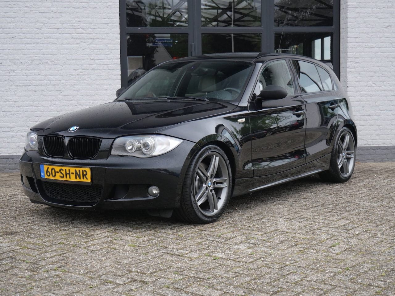 BMW 1-serie - 130i Introduction Ecc Xenon Sport leder - AutoWereld.nl
