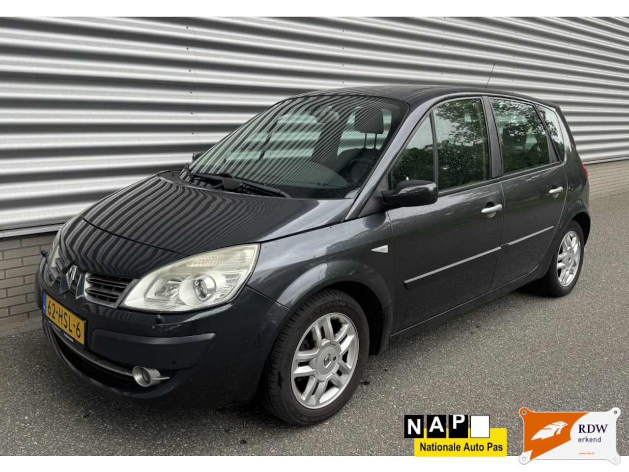 Renault Scénic - 1.6-16V Tech Line 1.6-16V Tech Line - AutoWereld.nl