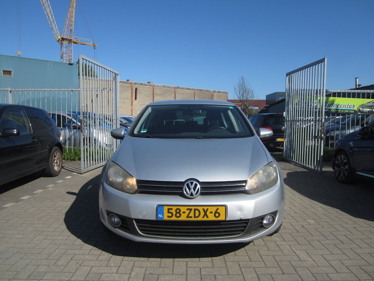 Volkswagen Golf - 1.6 TDI Highline BlueMotion 1.6 TDI Highline BlueMotion - AutoWereld.nl