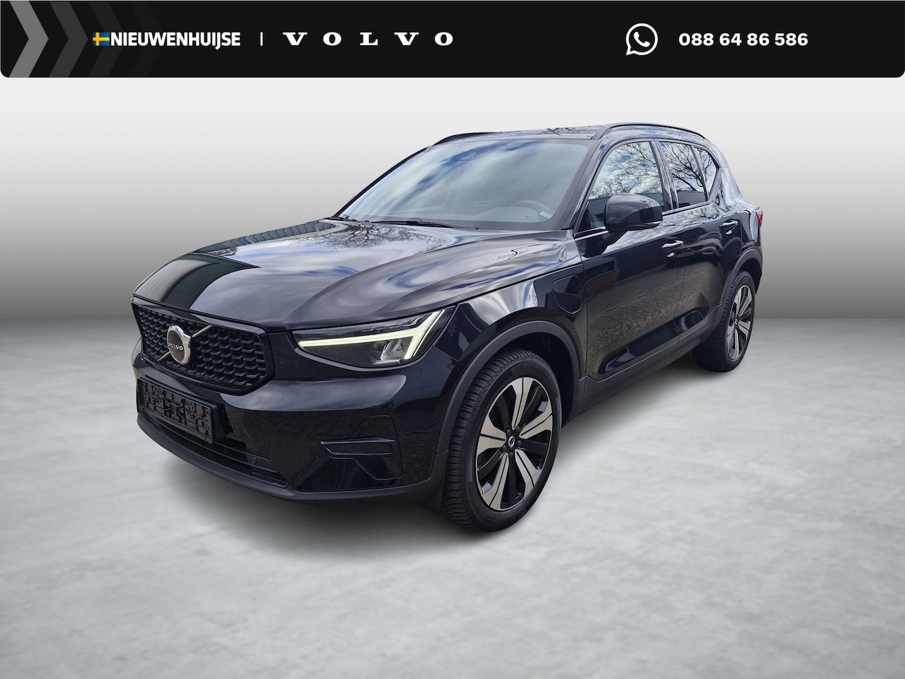 Volvo XC40 - Plug-in Hybrid T4 Plus Dark | Nieuw model | Achteruitrijcamera | Keyless Entry | Elektrisc - AutoWereld.nl