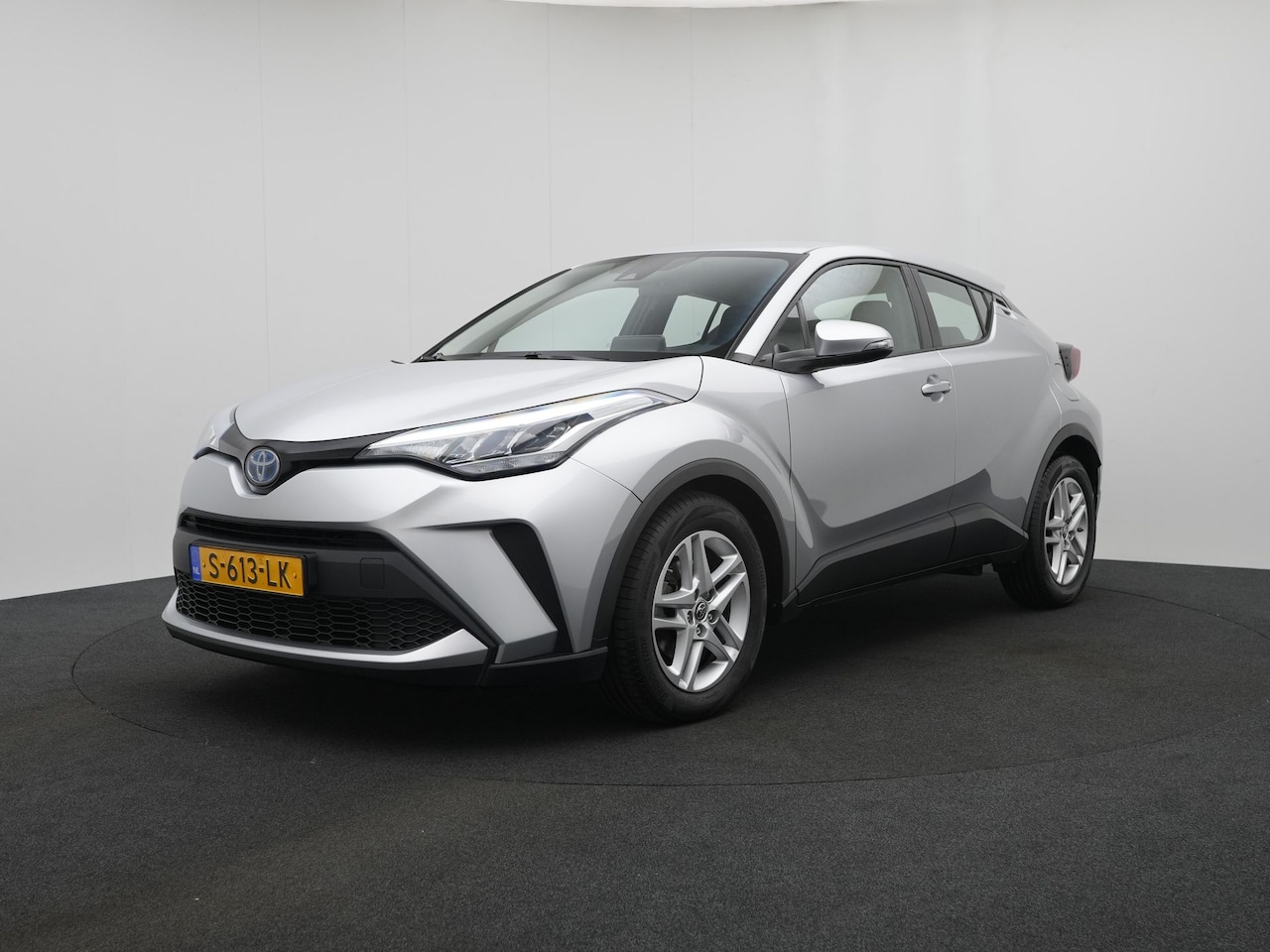 Toyota C-HR - 1.8 Hybrid Active 1.8 Hybrid Active - AutoWereld.nl