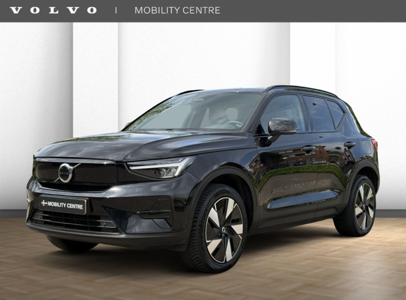 Volvo XC40 - Core Dark | Single motor 69 kWh | Warmtepomp - AutoWereld.nl