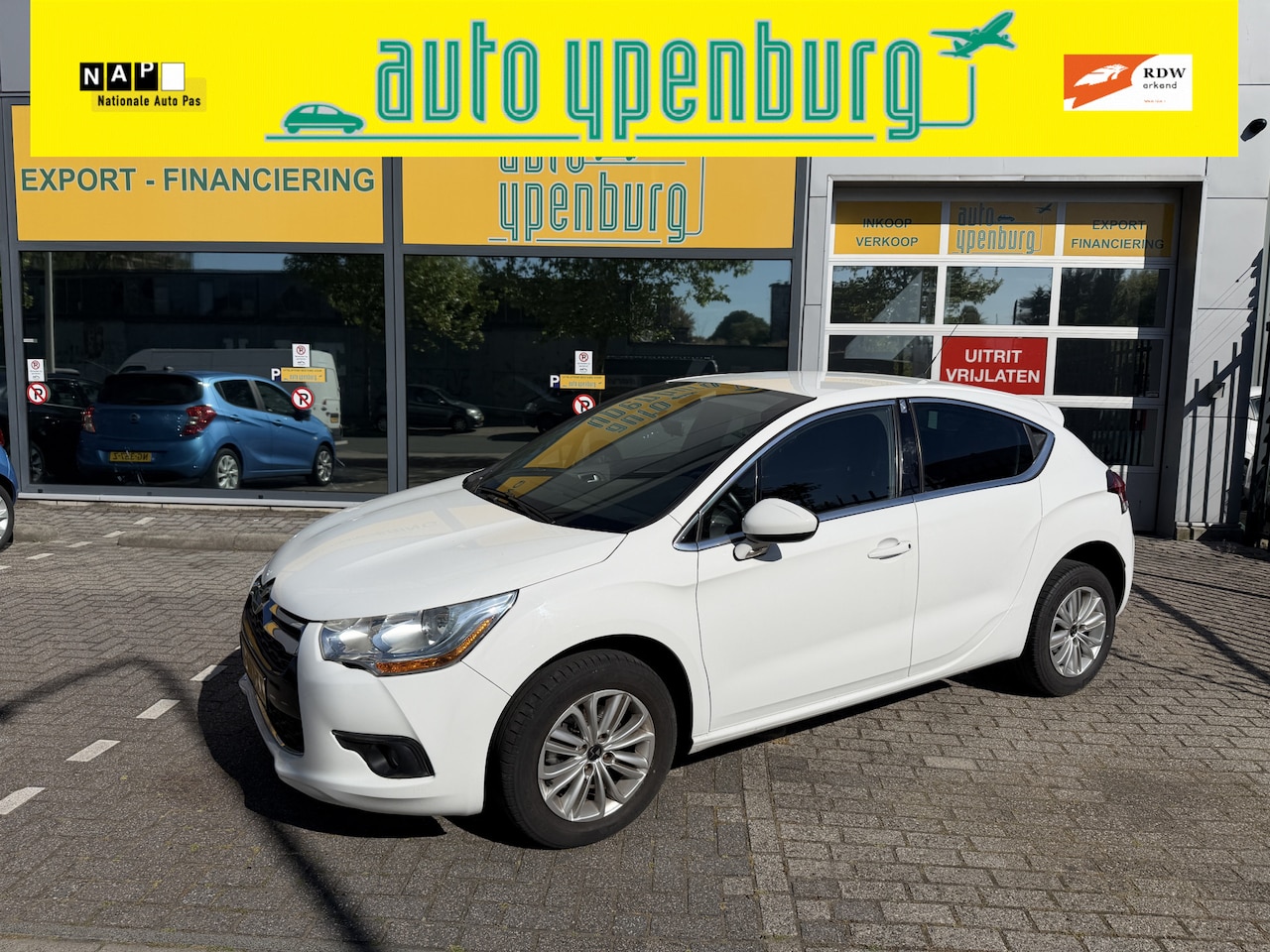 Citroën DS4 - 1.2 PureTech So Chic * 132.042 Km * NIEUWSTAAT * Climatronic * - AutoWereld.nl