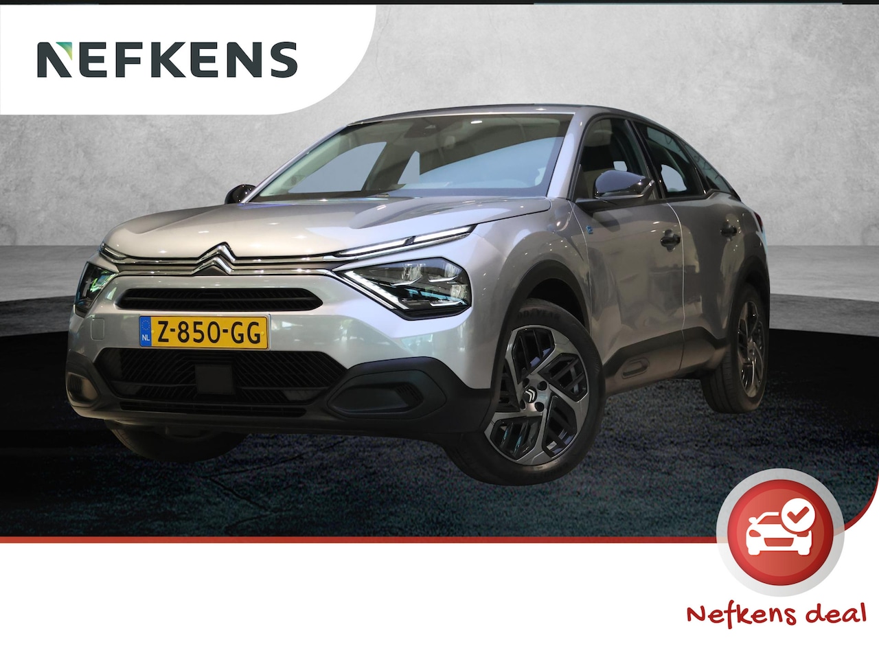 Citroën Ë-C4 - You 50 kWh | Achteruitrijcamera | CarPlay | 18" Lichtmetalen velgen | Warmtepomp | SoH 97% - AutoWereld.nl