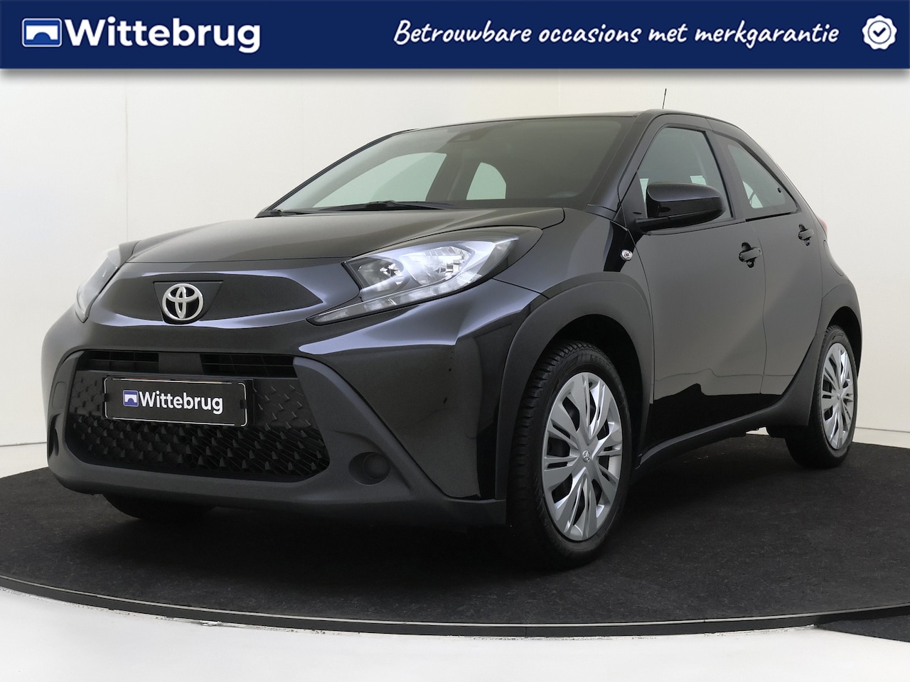 Toyota Aygo X - 1.0 VVT-i MT Play | Camera | Apple Carplay | Airco | Cruise Controle | - AutoWereld.nl