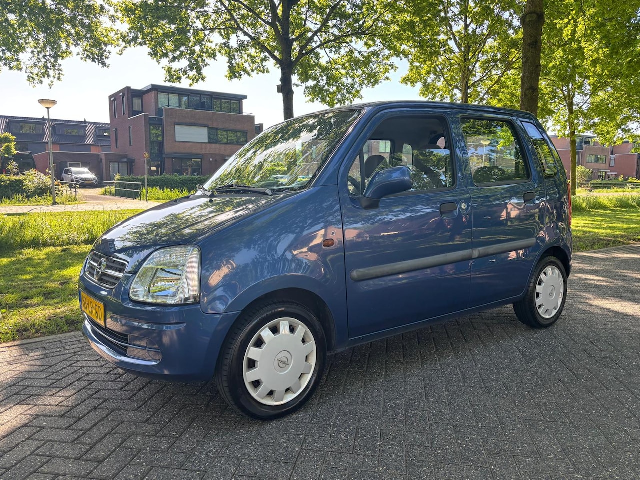 Opel Agila - 1.2-16V Comfort 1.2-16V Comfort - AutoWereld.nl