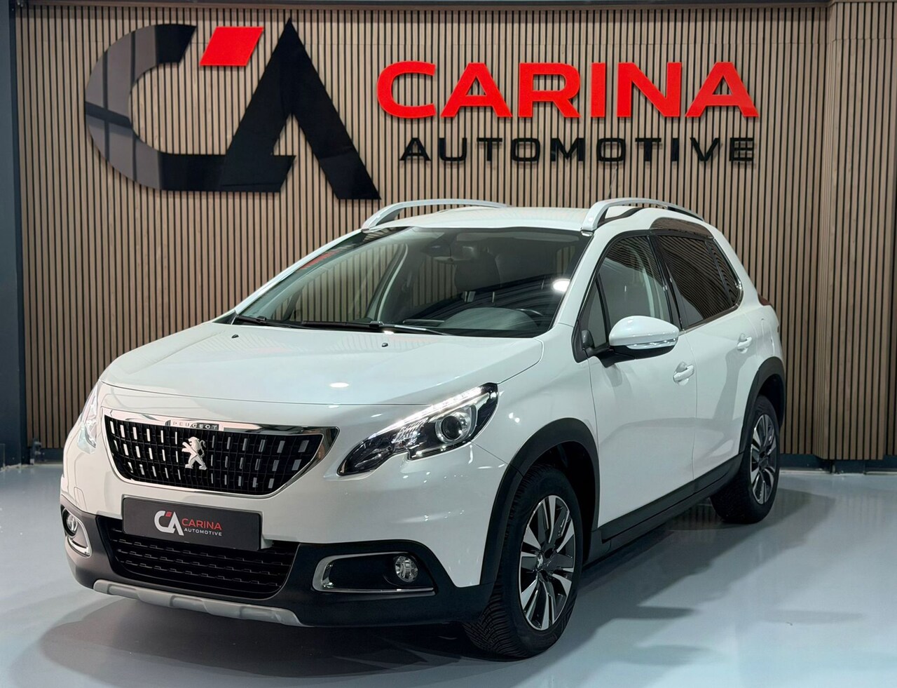 Peugeot 2008 - 1.2 PureTech Blue Lease Allure / Full Map Navigatie / Cruise Control / Climate Control / A - AutoWereld.nl