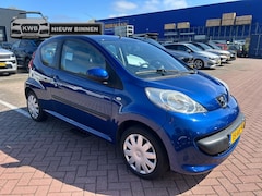 Peugeot 107 - 1.0-12V 3Drs Weinig kilometers Apk