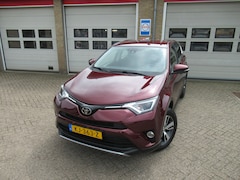 Toyota RAV4 - 2.0 VVT-i AWD Dynamic Trekgewicht 2000 KG