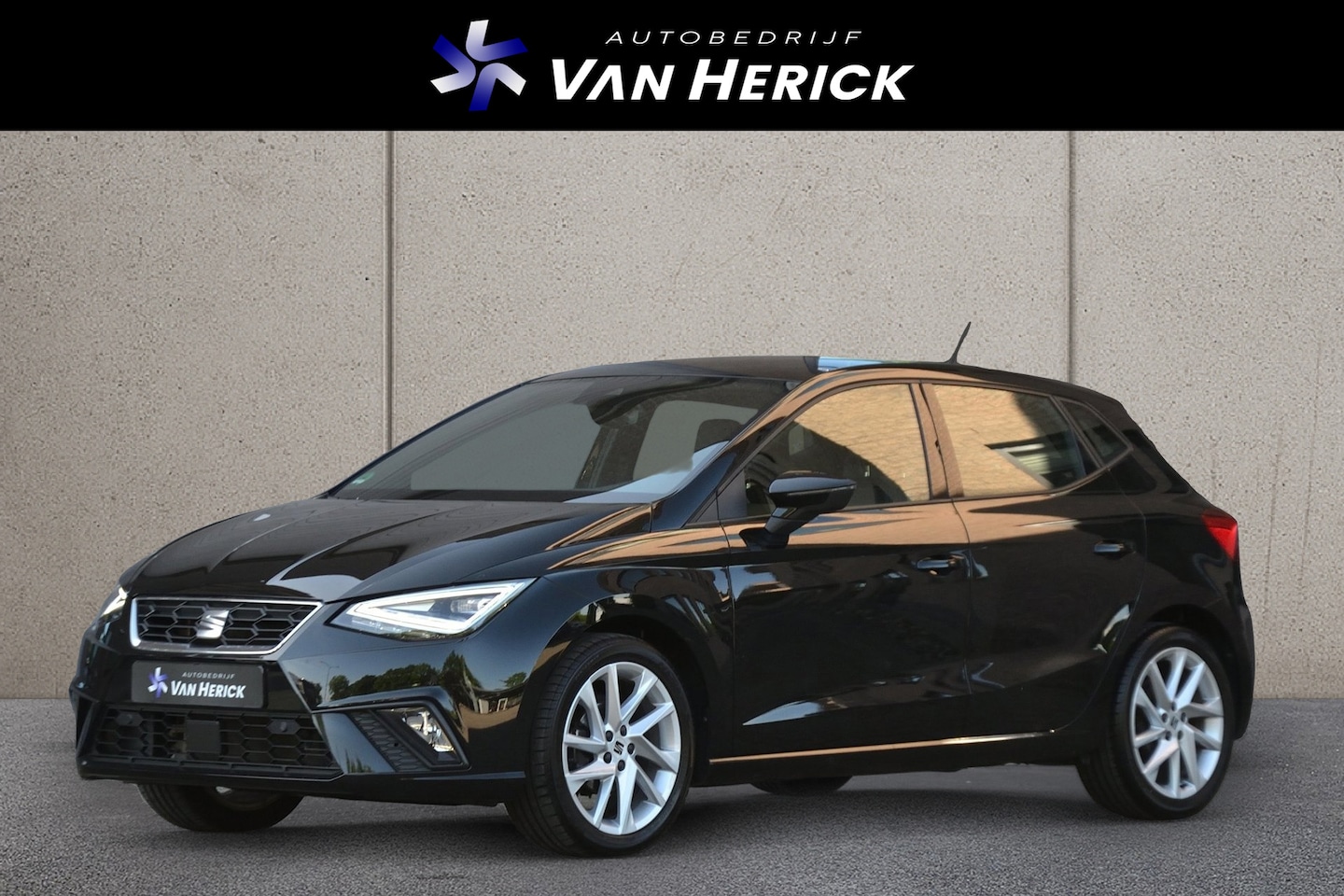 SEAT Ibiza - 1.0 TSI 95PK FR Business Connect | Navigatie | Winterpakket | Full LED - AutoWereld.nl