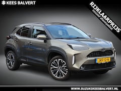 Toyota Yaris Cross - 1.5 Hybrid 130 Executive | Panoramadak | Half leer | Draadloze lader |